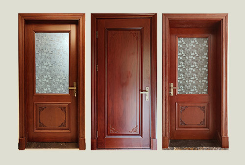 洋浦经济开发区中式家庭装修实木木门定制安装效果图